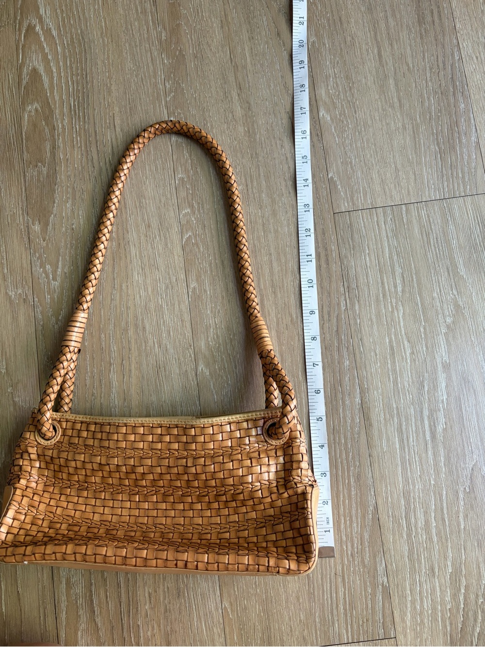 Vintage Fossil Woven Tan Leather Shoulder Bag - Picture 12 of 15